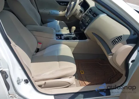 2014 Nissan Altima 2.5 S z USA, uszkodzony, nr VIN 1N4AL3AP7EC146867